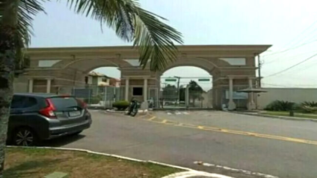 Casa está localizada no Residencial Delfim Verde Parque Delfin Verde