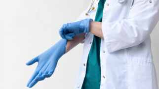 Embu das Artes, na Grande São Paulo, abriu um processo seletivo simplificado para contratação emergencial de médicos na rede municipal de saúde