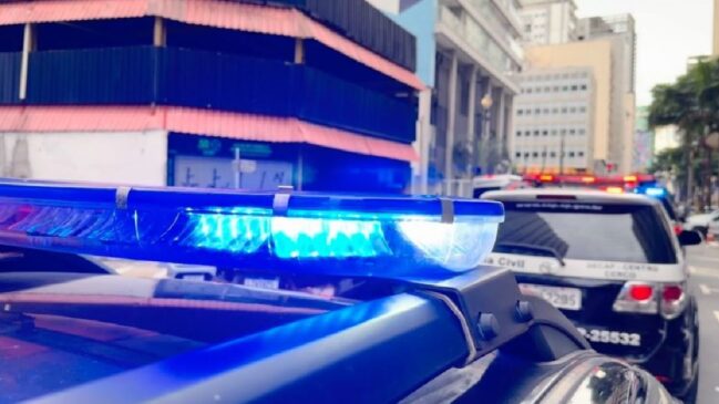 Seis mandados de busca e apreensão são cumpridos em estabelecimentos comerciais
