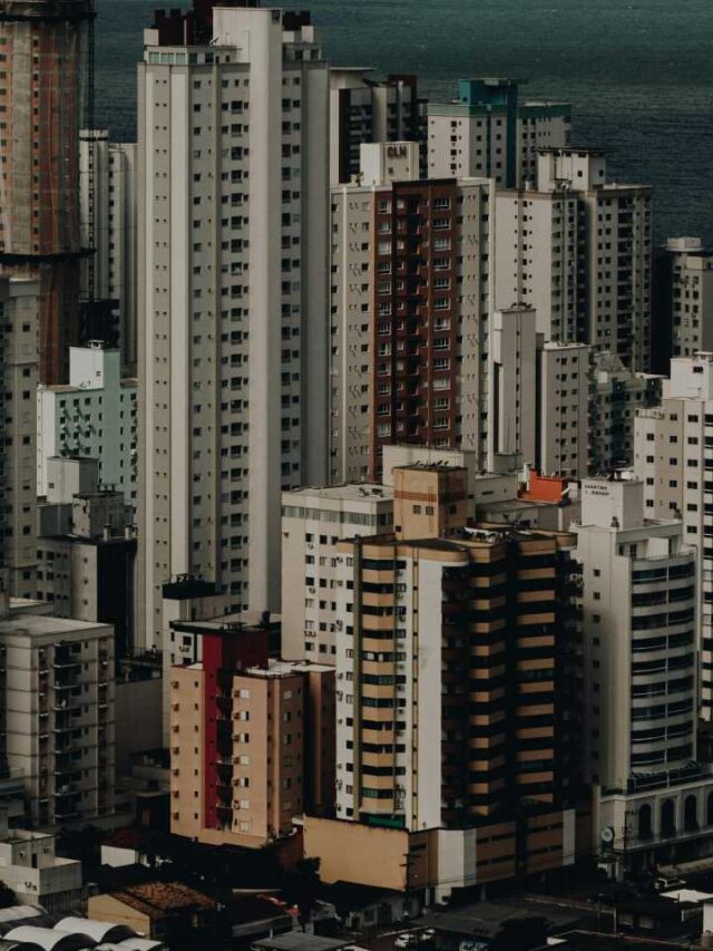 Dubai brasileira é famosa por grandes arranha-céus