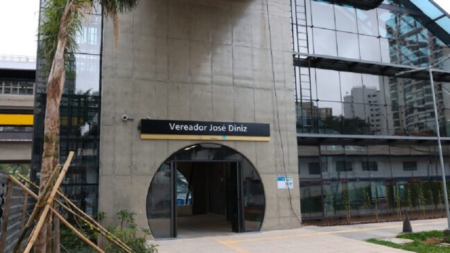 Com previsão de atender cerca de 93 mil passageiros por dia, a Linha 17-Ouro terá oito estações