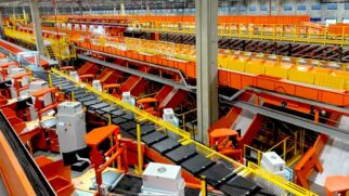 Já a Shopee disponibilizará R$ 20 milhões em cupons e produtos com o selo "melhor preço do ano", que garante o menor valor já registrado no aplicativo