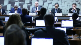 Proposta reduz gradualmente a tributação para quem recebe entre R$ 5 mil e R$ 7.350