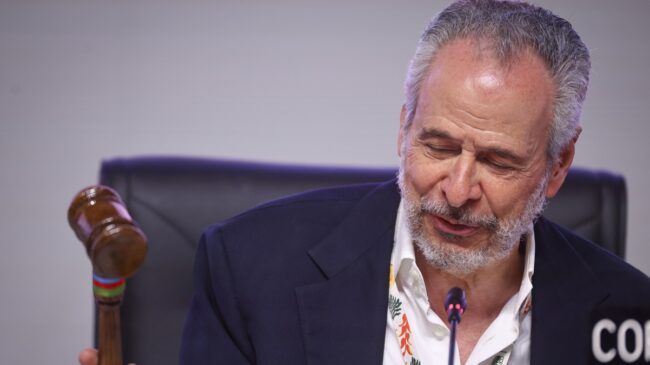 Presidente da COP30 durante o encerramento da conferência