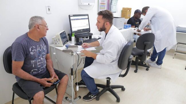 Evento ocorrerá em 479 UBSs, com exames, consultas e educação em saúde masculina