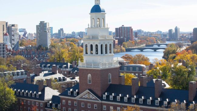 Segundo o secretário Renato Feder, a parceria com Harvard chega para reforçar o pacote de ações já em andamento