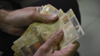 Valor mais alto do país reflete custo de vida e estratégia para aquecer a economia local
