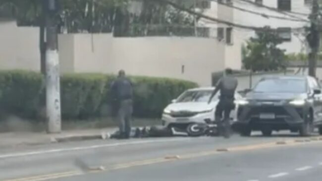 Dois homens ficaram feridos durante tiroteio na Vila Andrade na tarde deste domingo