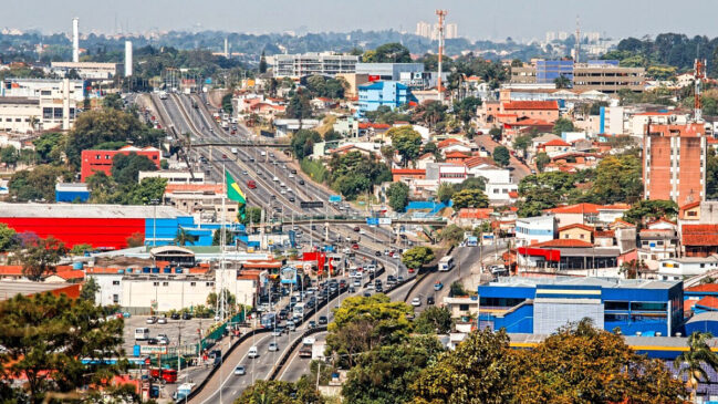 Oportunidades abrangem setores como vendas, logística, produção e serviços gerais