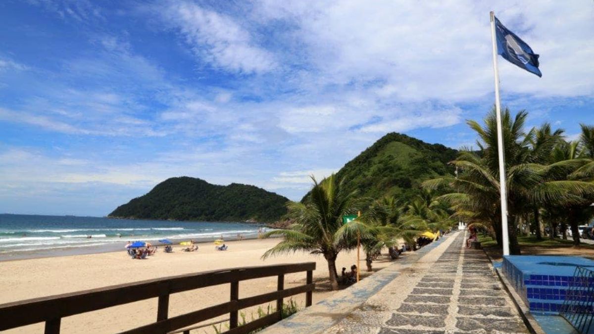 Praia recebeu por 16 vezes o selo de Bandeira Azul como uma das mais limpas do mundo