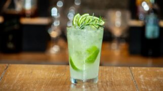 Caipirinha perfeita tem truque único que poucos sabem