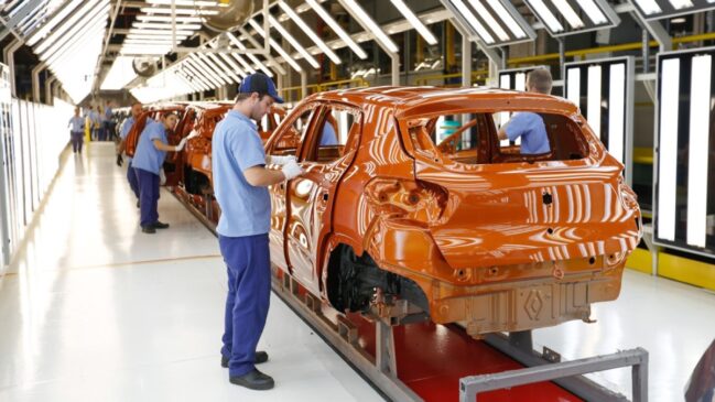 Cenário de marcha lenta levou à estagnação do ritmo industrial em novembro