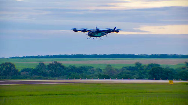 Protótipo do carro voador realizou seu primeiro teste aéreo no interior de São Paulo