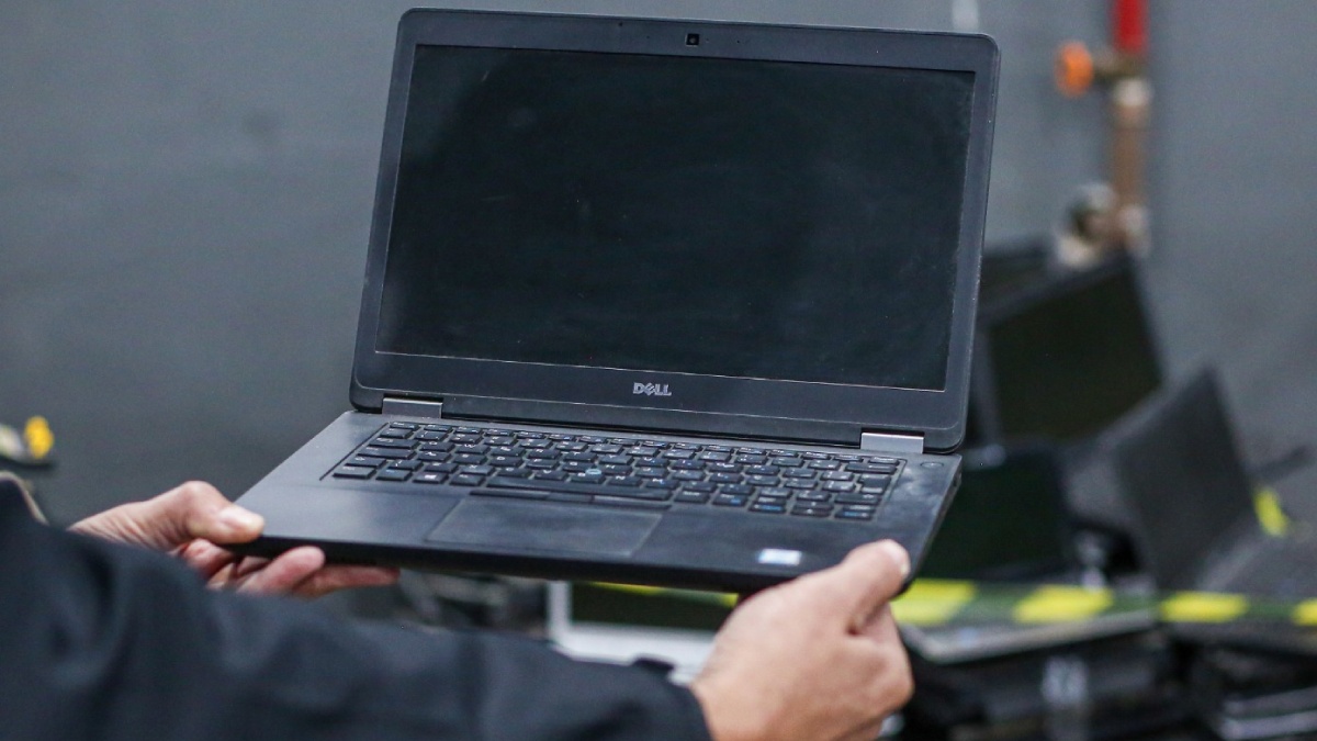 Itens disponíveis para leilão são notebooks, celulares, monitores, televisores e jet-ski