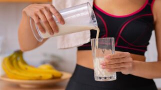 Whey protein faz parte da dieta de muitas pessoas que fazem atividade física