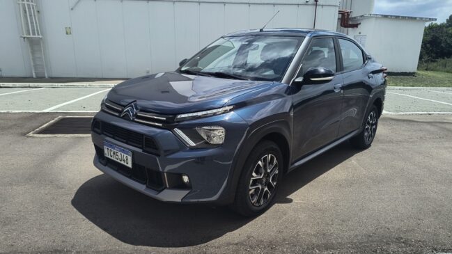 Versões a partir de R$ 94.990 e conteúdo reforçado ajudam o SUV a ocupar a 30ª posição do ranking, acima do previsto pela marca francesa