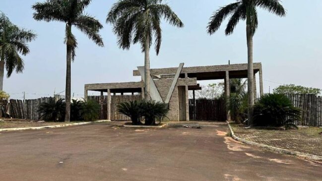 Entre os destaques está um terreno, no Parque Residencial Viva, em Pérola, no Paraná, com 723,76 m²