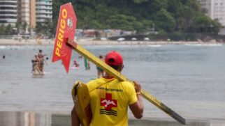 Orientações simples podem evitar incidentes comuns, especialmente em relação às correntes de retorno
