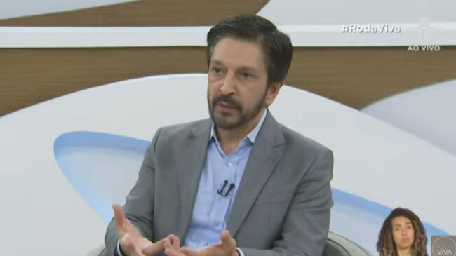 Ricardo Nunes durante o programa Roda Viva, da TV Cultura