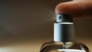 Lista mostra os perfumes que causam frescor no corpo humano