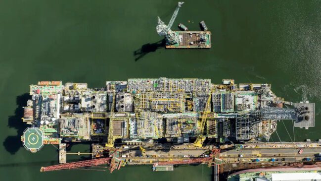 Categoria pede fim dos equacionamentos da Petros e critica proposta salarial da estatal