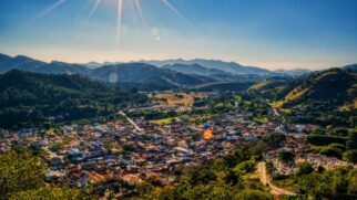 São Bento do Sapucaí fica entre montanhas