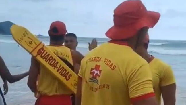 Momento da discussão em Ubatuba, no litoral paulista