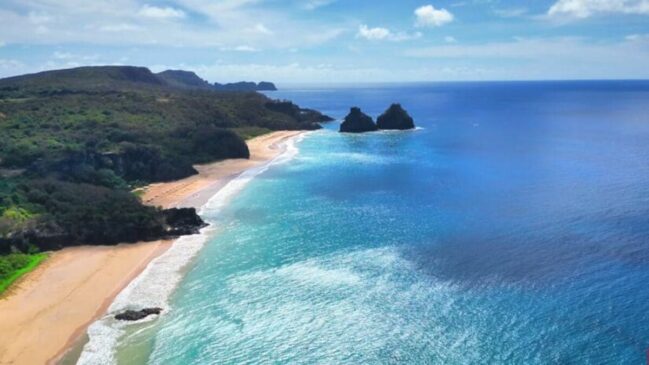 A praia conquistou o prêmio de melhor praia do mundo sete vezes a