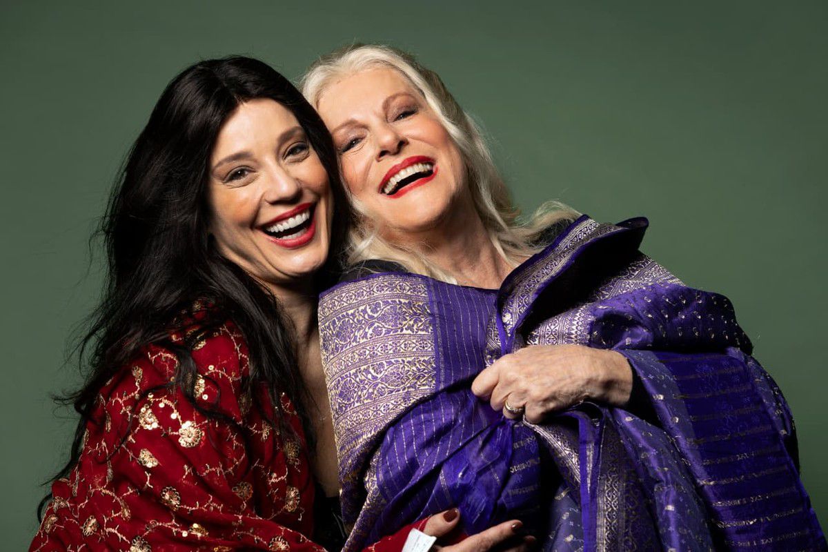 Na peça, Fafá de Belém é interpretada por Laura Saab, Clarah Passos, Helga Nemetik e Lucinha Lins