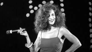 'Gal, O Musical' propõe uma travessia sensível, musical e profundamente humana pela vida e pela obra de Gal Costa