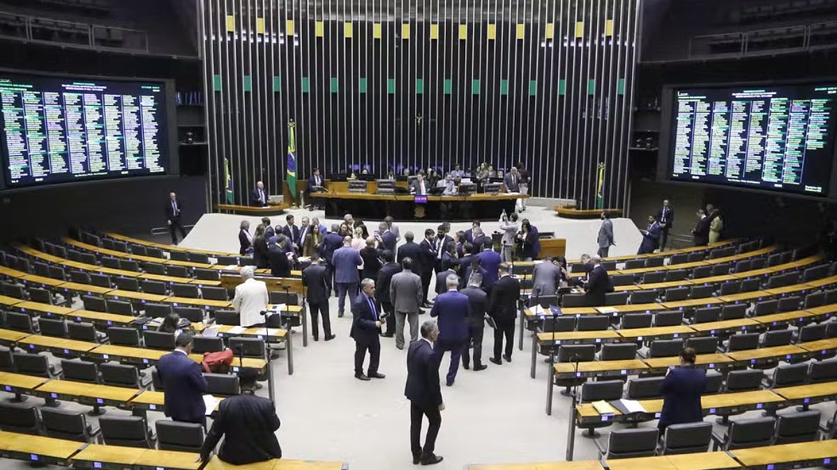 Provas do concurso público serão realizadas no dia 26 de abril