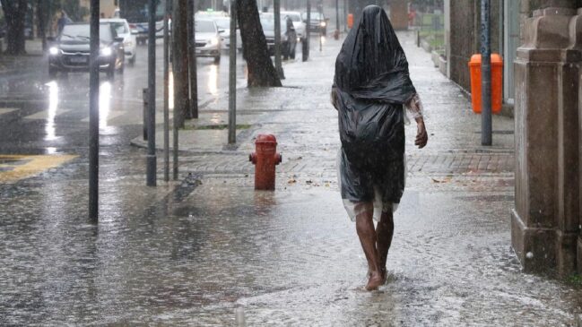 Aviso, emitido na sexta-feira (30/1), é válido até as 23h59 e indica risco de eventos meteorológicos severos