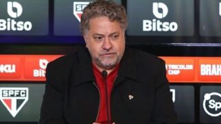 Júlio Casares teve o processo de impeachment aprovado e deixa a presidência do São Paulo / Rubens Chiri/SPFC