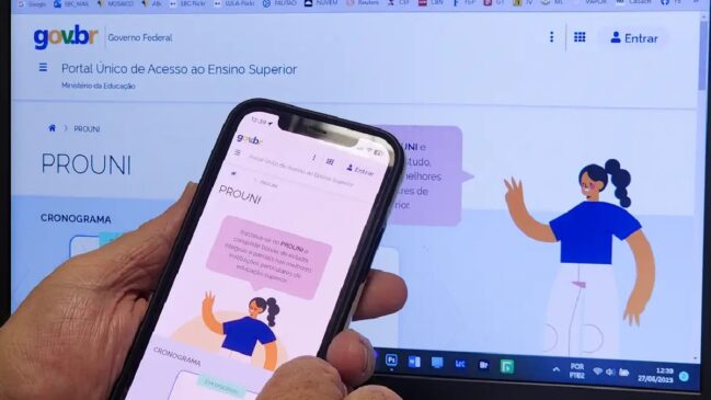 Do total, 274.819 bolsas são integrais, com cobertura de 100% da mensalidade, e 319.700 são parciais