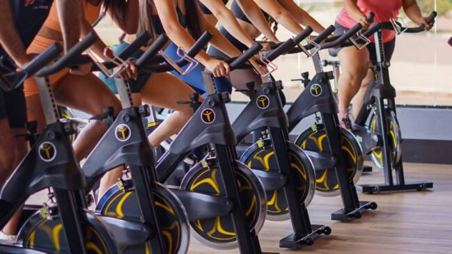 Aulas de spinning serão realizadas em quatro horários (às 8h, 9h, 10h e 11h) e a participação é gratuita