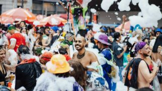 Esparatrapo leva alegria do carnaval para pacientes hospitalares