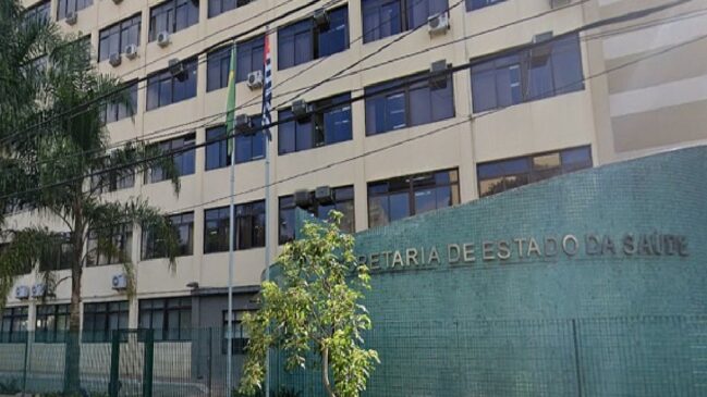 Segundo a SES, o fogo começou às 13h58 em uma estrutura instalada na área externa do Instituto do Coração (InCor)