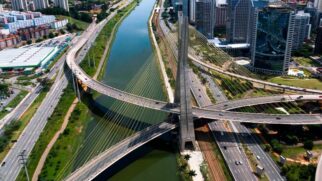 Trânsito muda na Marginal Pinheiros com corrida neste domingo