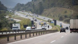 Detran-SP reforça orientações para reduzir riscos e garantir a segurança de motoristas e passageiros