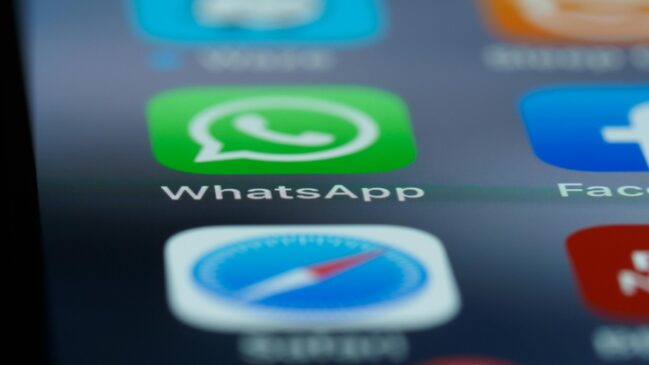 WhatsApp prepara versão exclusiva para crianças e adolescentes