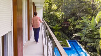 A área da churrasqueira é apontada como o ângulo que sintetiza a essência da casa. Para Sônia e sua família, esse espaço resume o estilo de vida que buscaram criar