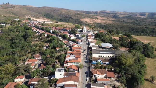Interior de Minas em versão mini: o que esperar de Serra da Saudade, com fama nacional.