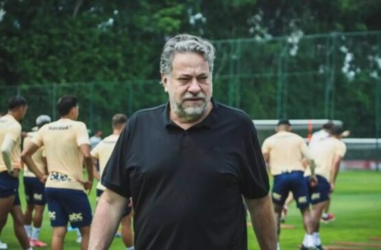 Julio Casares renunciou à presidência do São Paulo