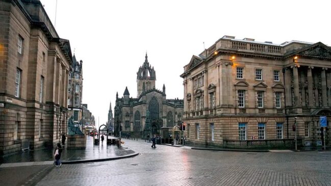 Imagens da cidade ajudam a entender como Edimburgo inspirou cenários e detalhes do universo de Harry Potter