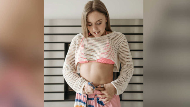 A era das canetas emagrecedoras dá lugar a uma pílula contra a obesidade, que promete emagrecimento expressivo e mais praticidade para quem não quer saber de agulhas.