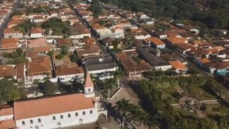Vista aérea de Patrocínio Paulista destaca ruas tranquilas e clima de cidade do interior