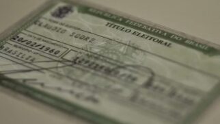 Prazo para regularização do título de eleitor termina em três meses.