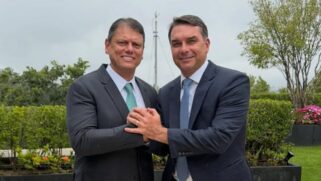 Tarcísio e Flávio prometeram estarem juntos nas eleições deste ano