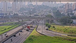 Motorista encontra um trânsito mais calmo e com menos tempo de atraso nas principais rodovias