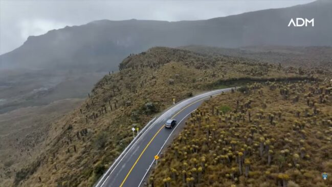 Rota cruza o Nevado del Ruiz, páramos e campos de frailejones